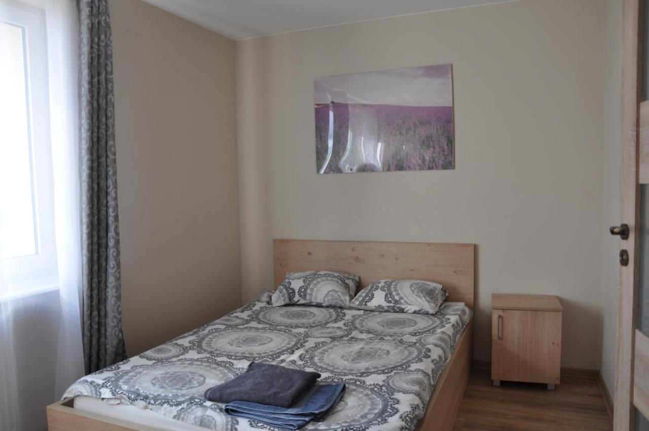 Esen Apartamenty Akademicka 比亚韦斯托克 外观 照片